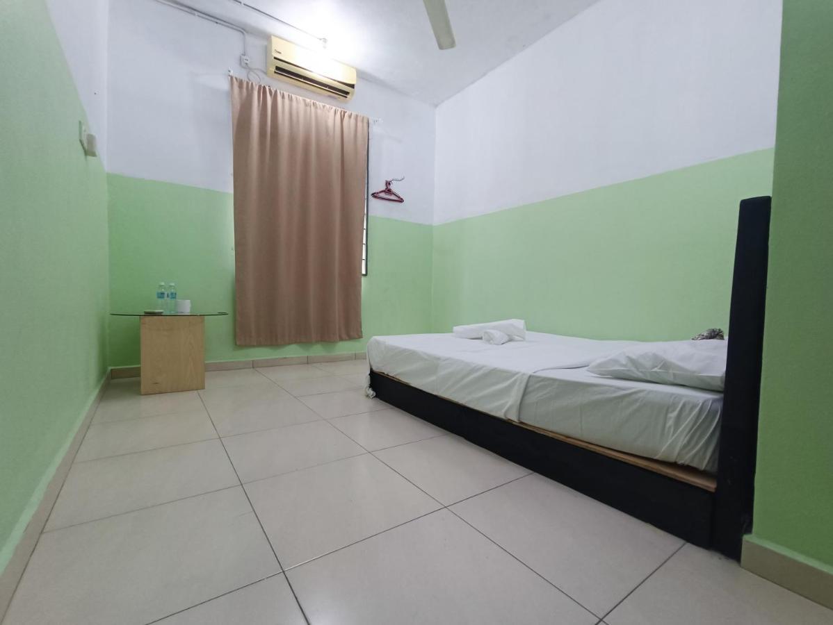 Rvh Hotel Кота-Бару Экстерьер фото