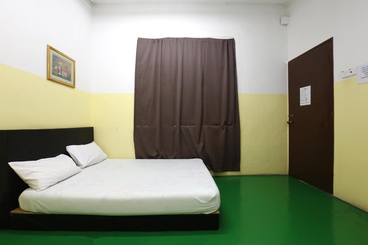 Rvh Hotel Кота-Бару Экстерьер фото